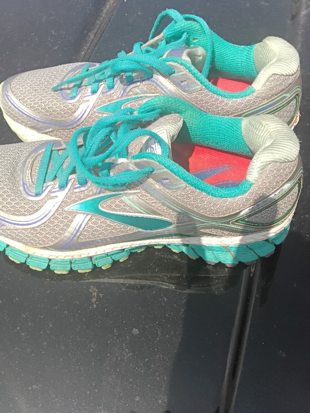 Women’s Brooks GTS 16 Running Shoes Sneakers sz8.5